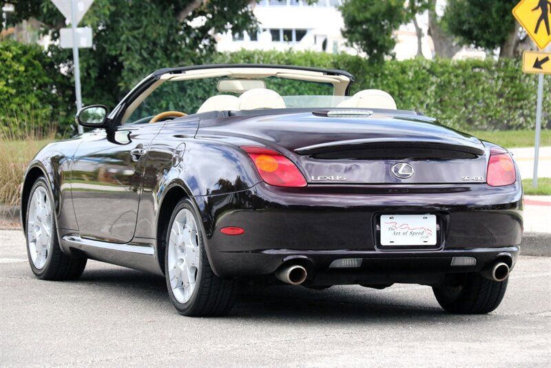 Used 2003 Lexus SC 430 Convertible RWD image 12