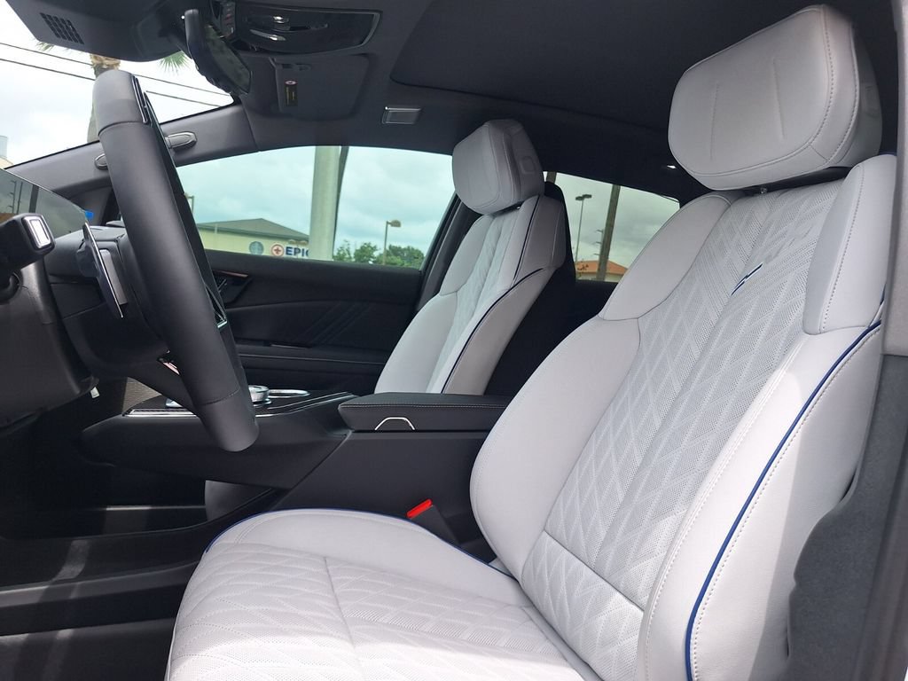 New 2026 Cadillac Optiq V AWD/4WD image 23