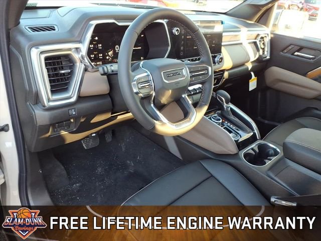 New 2026 GMC Canyon Denali image 3