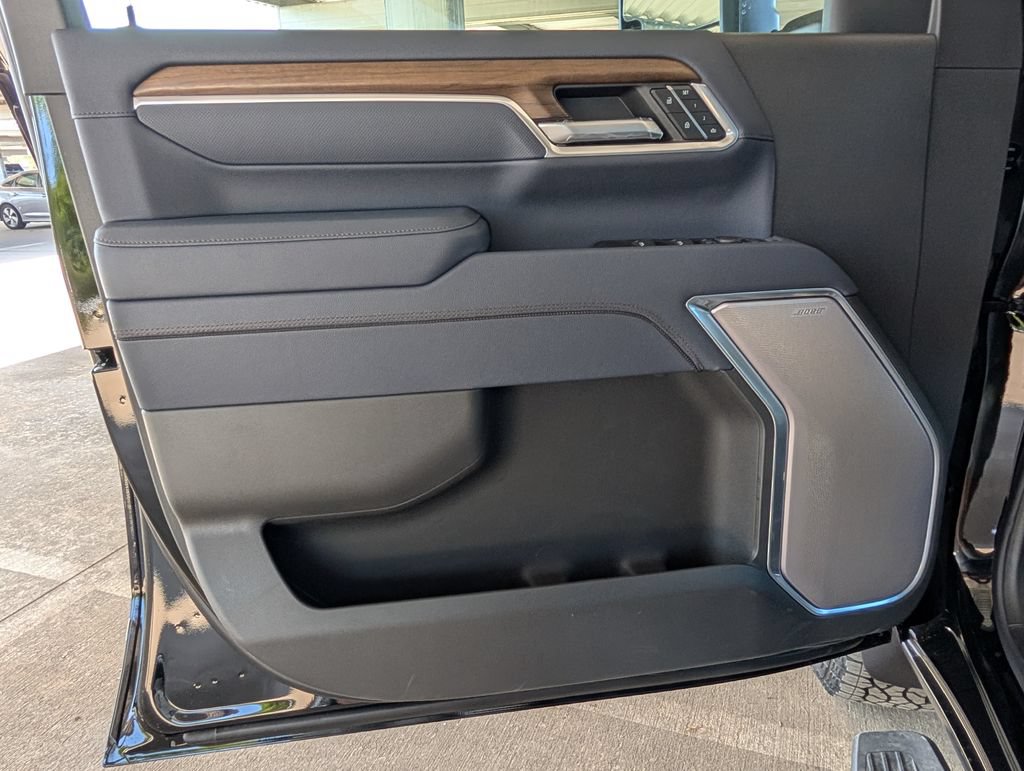 New 2026 Chevrolet Silverado 3500 High Country w/ High Country Premium Package AWD/4WD image 12