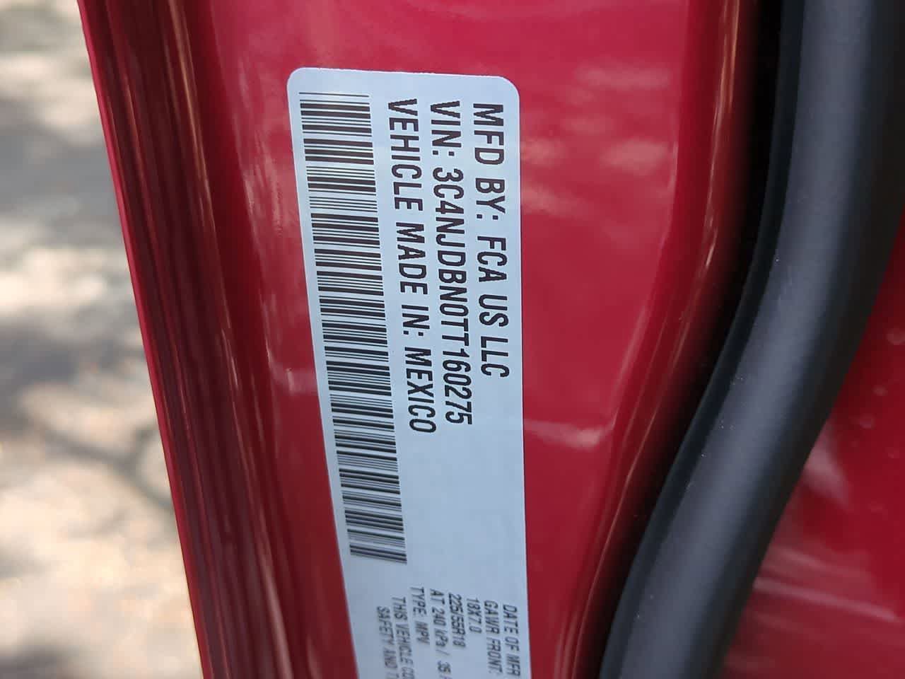 Certified 2026 Jeep Compass Latitude AWD/4WD image 36
