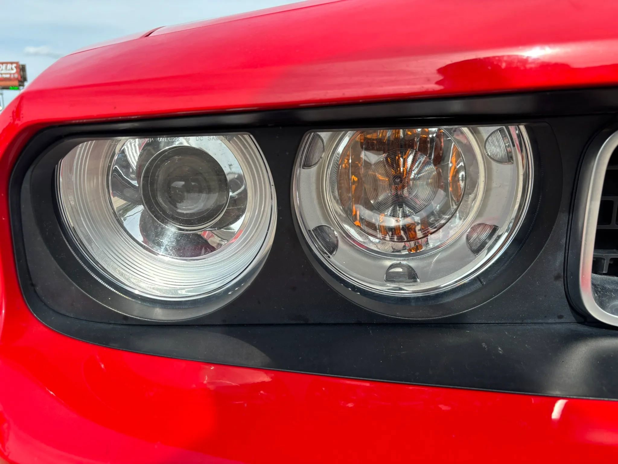 Used 2010 Dodge Challenger SRT8 w/ SRT Option Group II RWD image 8