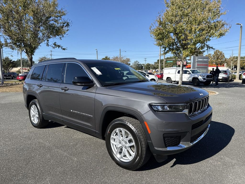 New 2025 Jeep Grand Cherokee L Laredo w/ Luxury Tech Group I