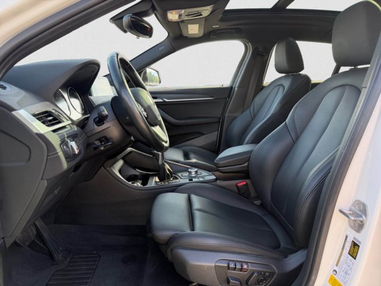 Used 2019 BMW X2 sDrive28i w/ Convenience Package FWD image 10