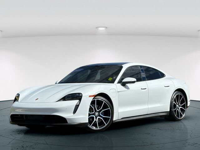 Used 2023 Porsche Taycan image 2