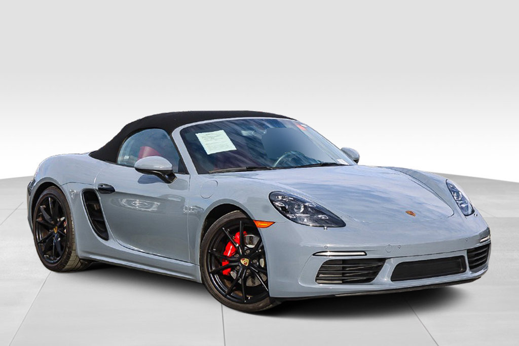 Used 2024 Porsche 718 Boxster S RWD image 2