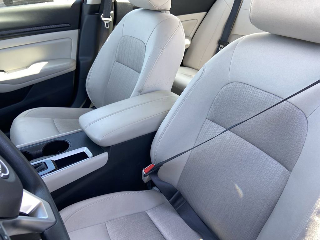 Used 2025 Nissan Altima 2.5 SV image 22