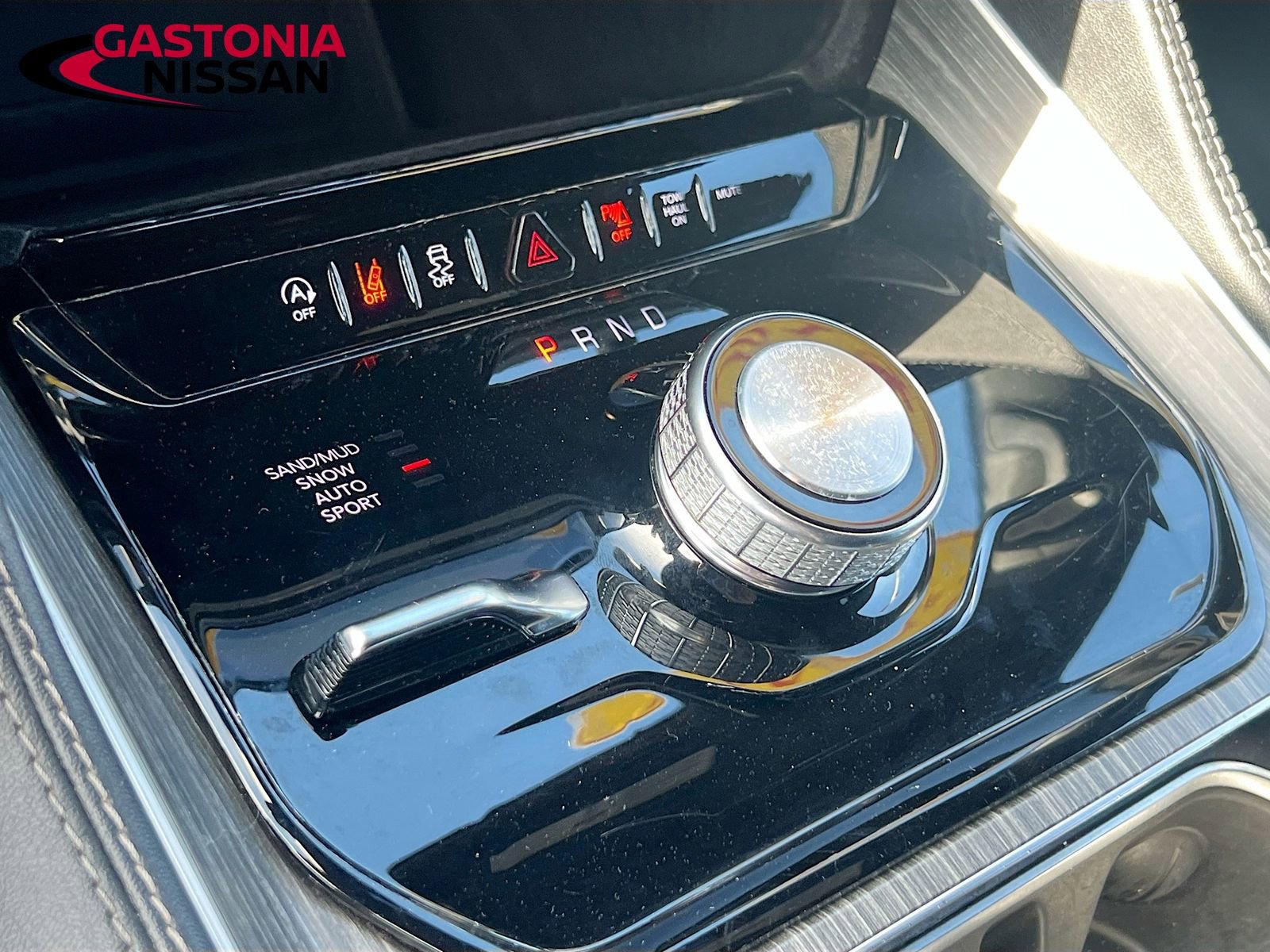 Used 2024 Jeep Wagoneer L Series II w/ Flexible Seating Group image 22