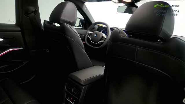 Used 2026 BMW 330i Sedan RWD image 40