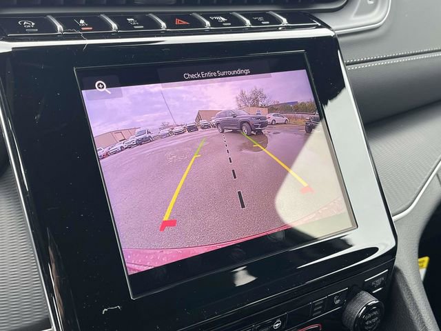 New 2025 Jeep Grand Cherokee Laredo X w/ Luxury Tech Group I image 22