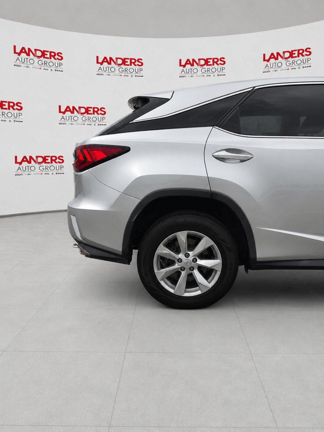 Used 2016 Lexus RX 350 FWD w/ 3500 lbs Tow Prep Package image 9