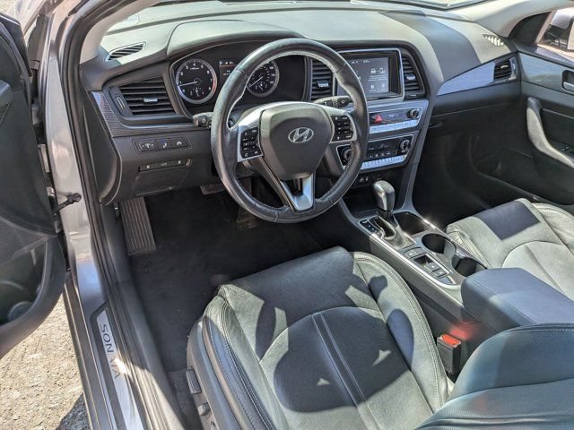 Used 2019 Hyundai Sonata Limited FWD image 14