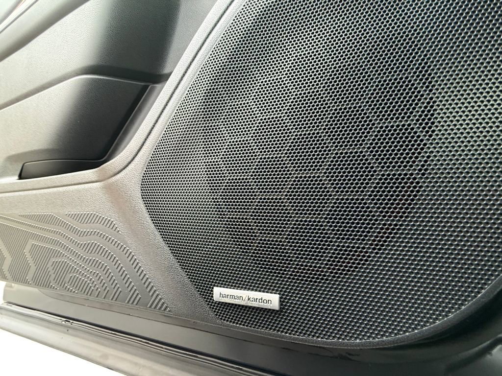 Used 2025 Subaru Forester Sport image 10