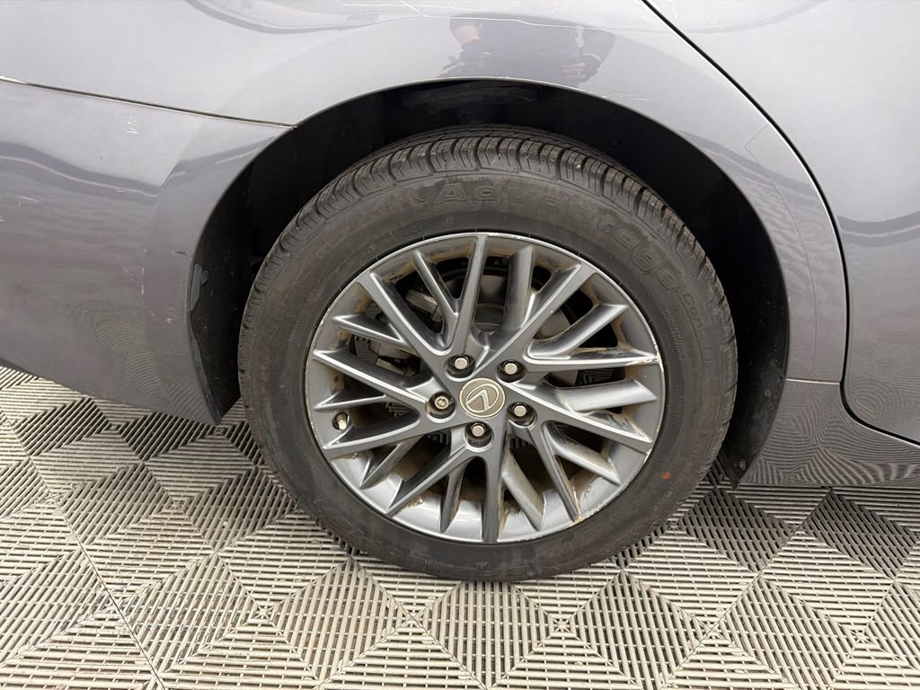 Used 2018 Lexus ES 350 w/ Premier Package image 19