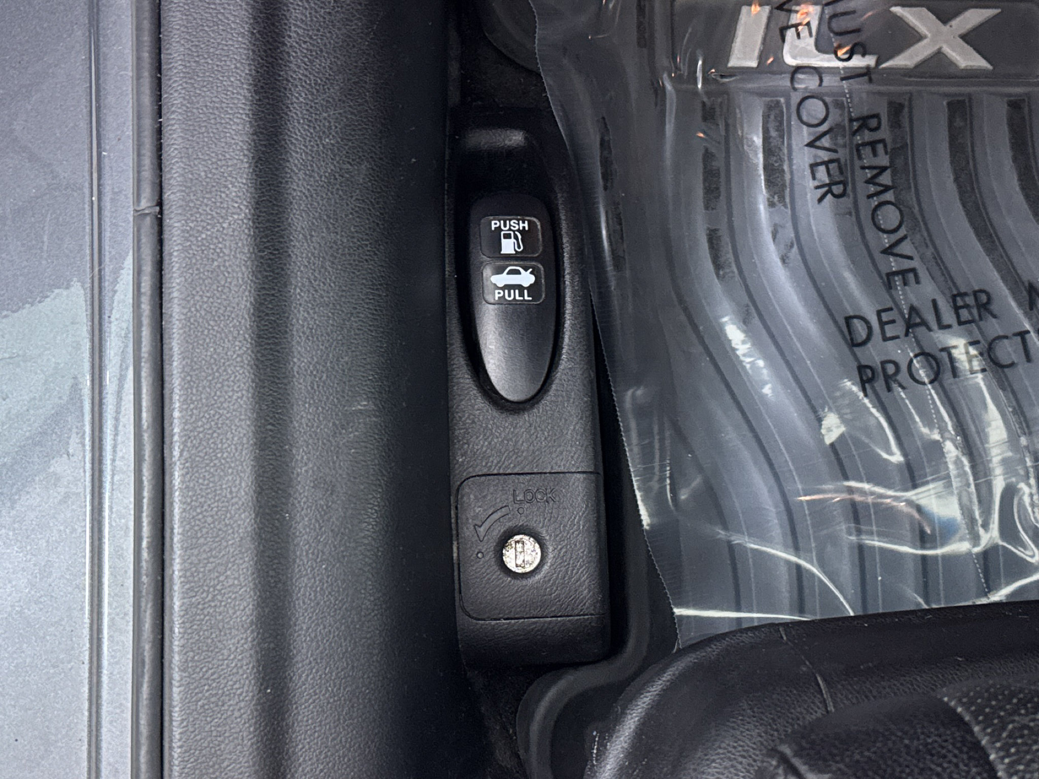 Used 2013 Acura ILX w/ Premium Package FWD image 30