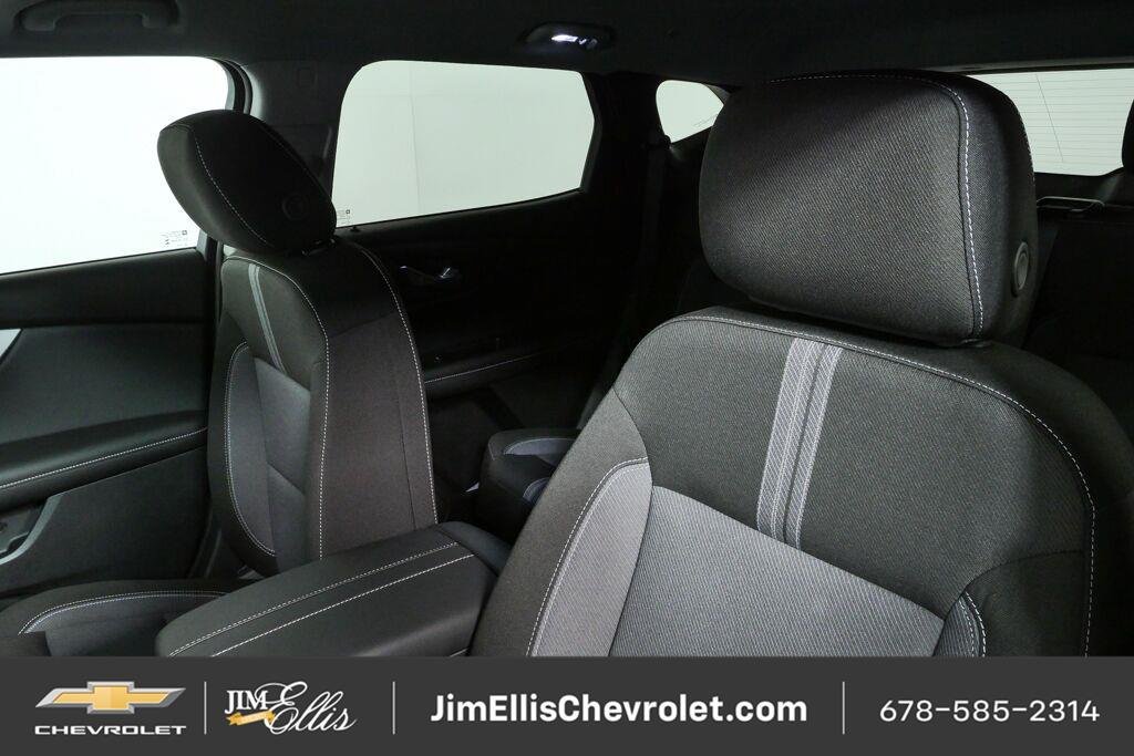 New 2026 Chevrolet Blazer LT w/ Convenience Package FWD image 5