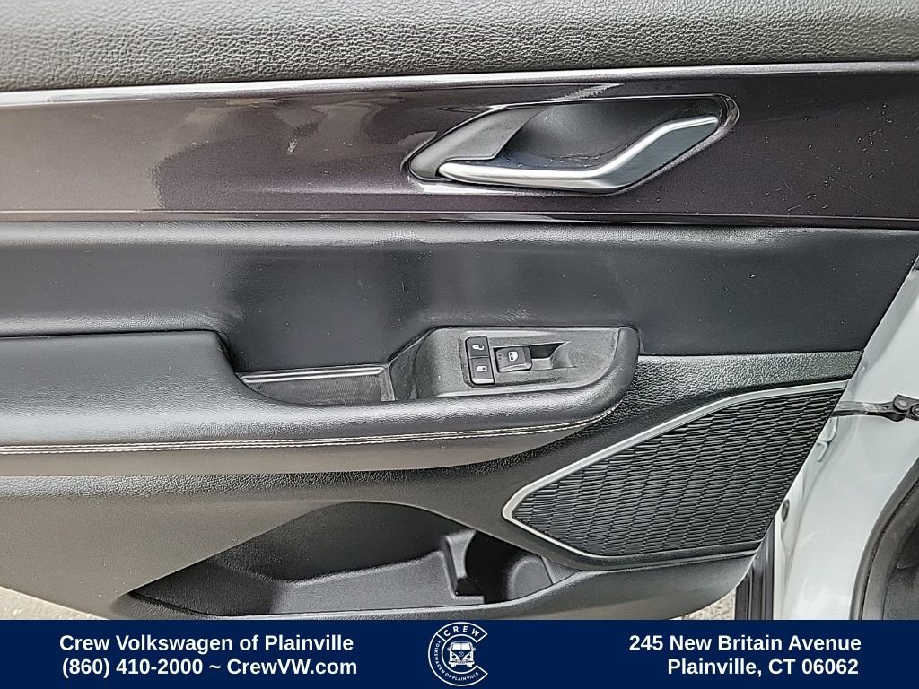 Used 2021 Jeep Grand Cherokee L Laredo w/ Luxury Tech Group I image 53