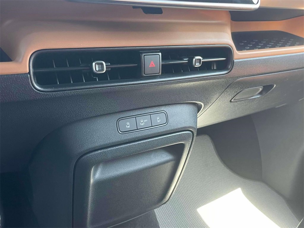 New 2025 Volkswagen ID. Buzz Pro S image 30