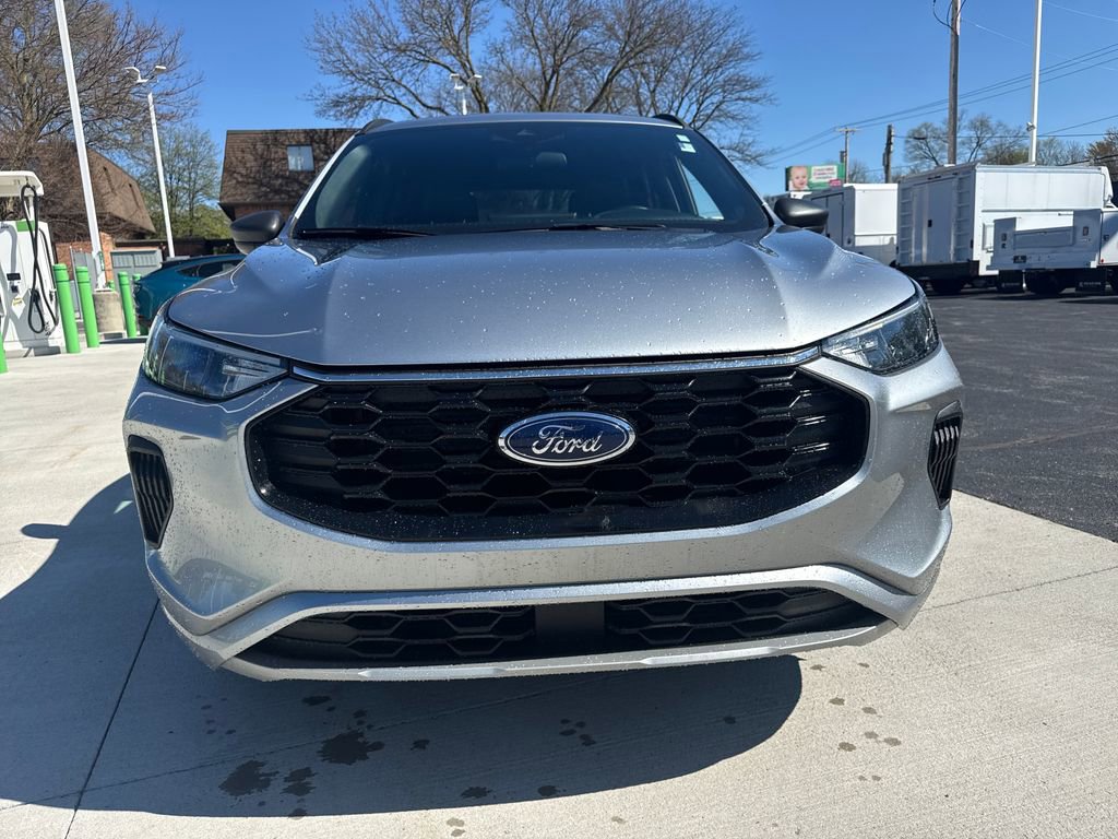Used 2023 Ford Escape ST-Line w/ Tech Pack #1 image 3