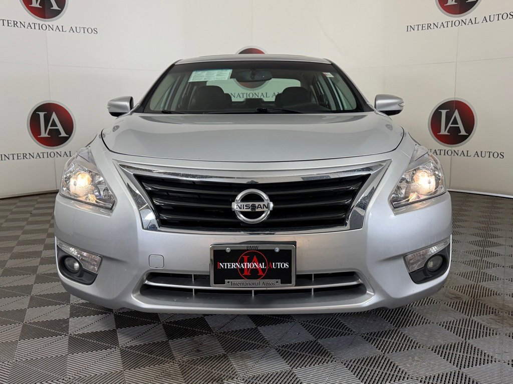 Used 2014 Nissan Altima 2.5 SL w/ Technology Package image 2