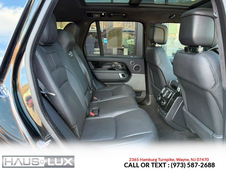 Used 2018 Land Rover Range Rover Supercharged image 25