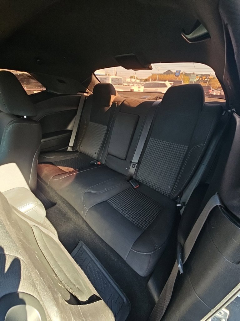 Used 2019 Dodge Challenger SXT RWD image 21