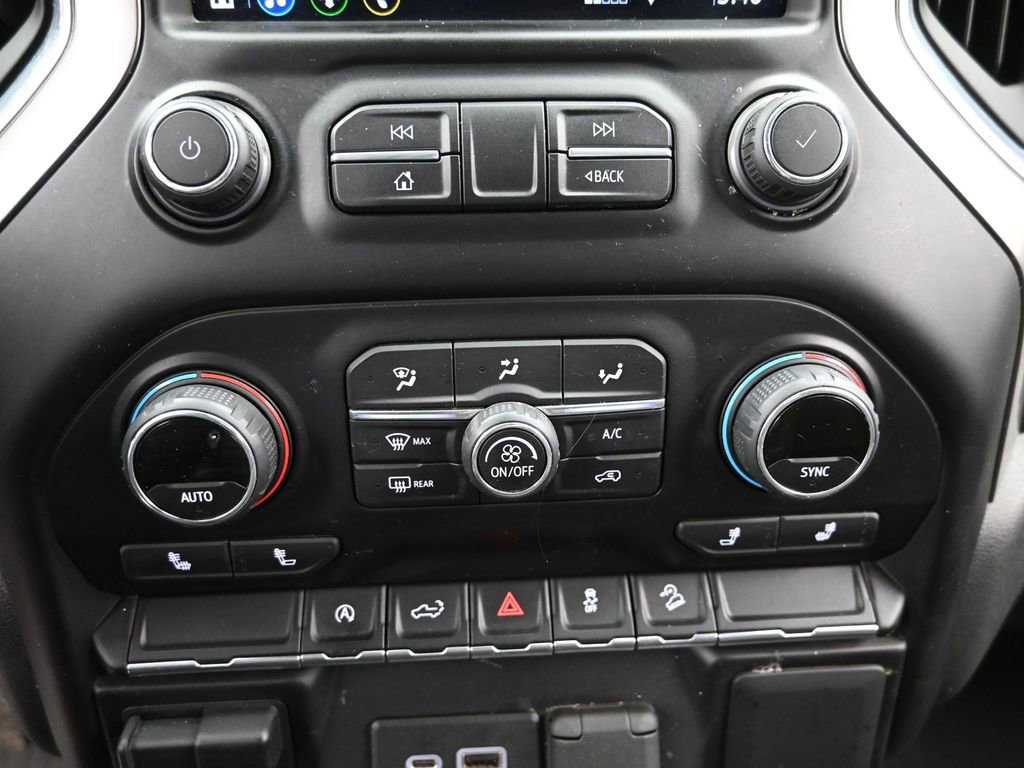 Used 2021 Chevrolet Silverado 1500 LT image 19