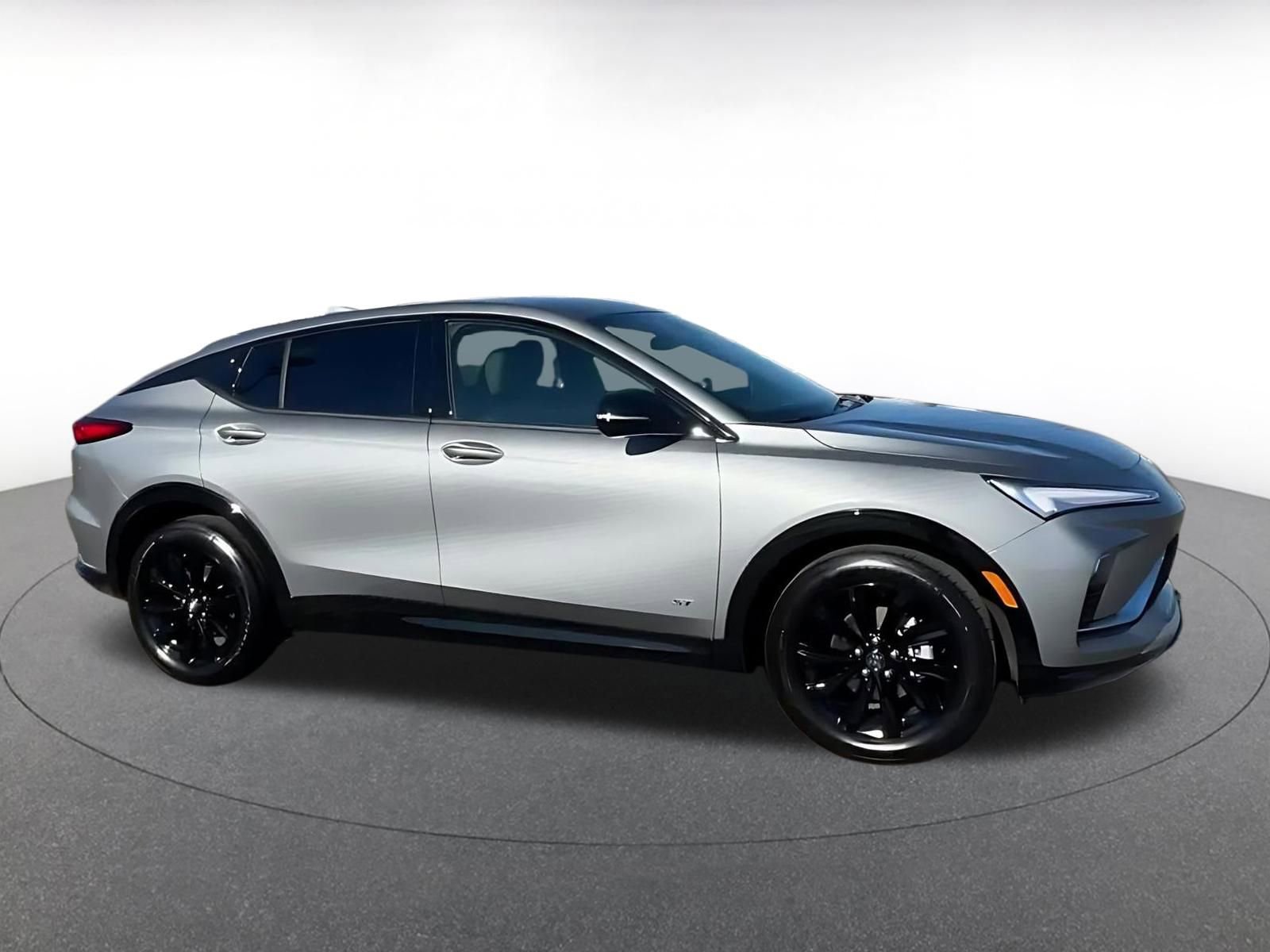 Used 2025 Buick Envista Sport Touring image 16