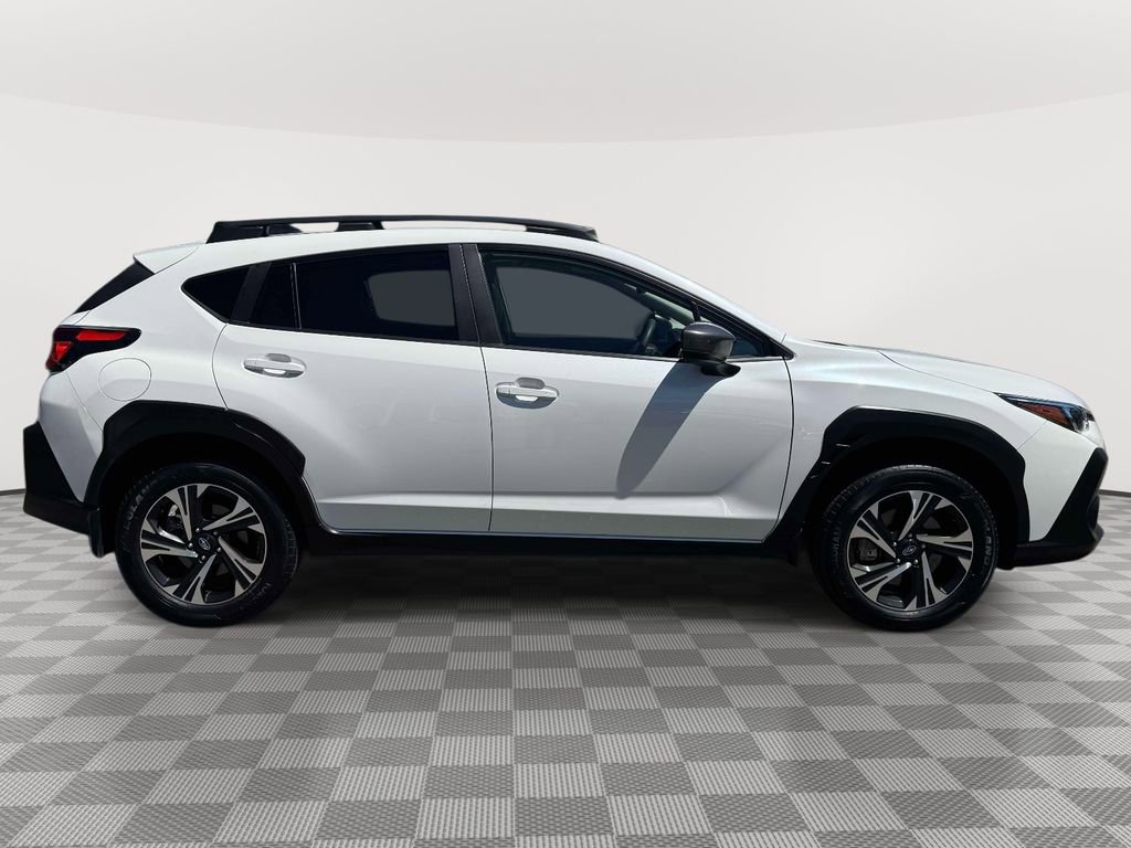 Used 2024 Subaru Crosstrek 2.0i Premium AWD/4WD image 9