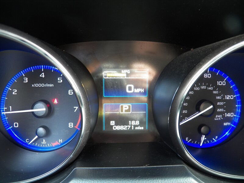 Used 2015 Subaru Legacy 2.5i Premium AWD/4WD image 19