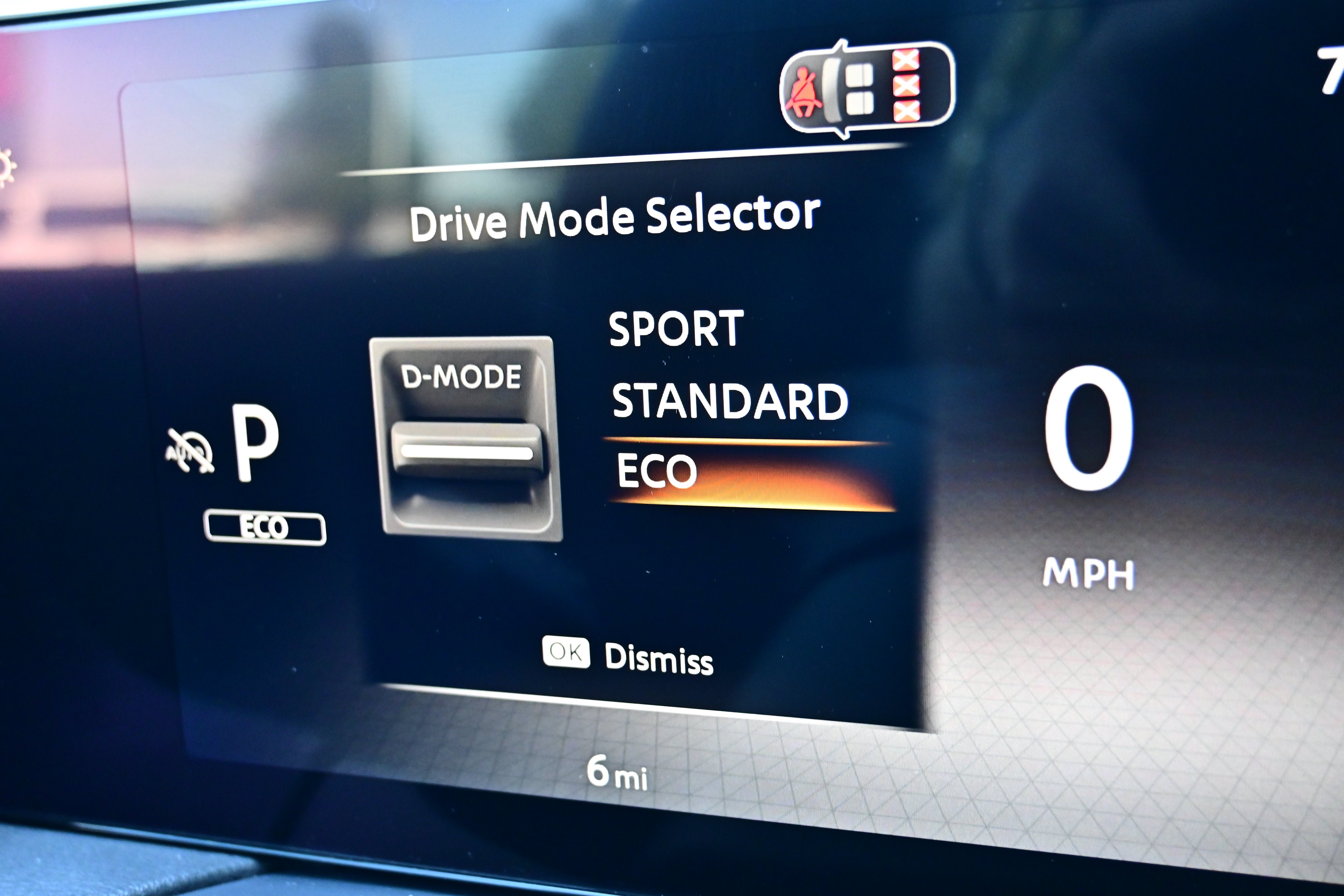 New 2026 Nissan Sentra SR FWD image 27
