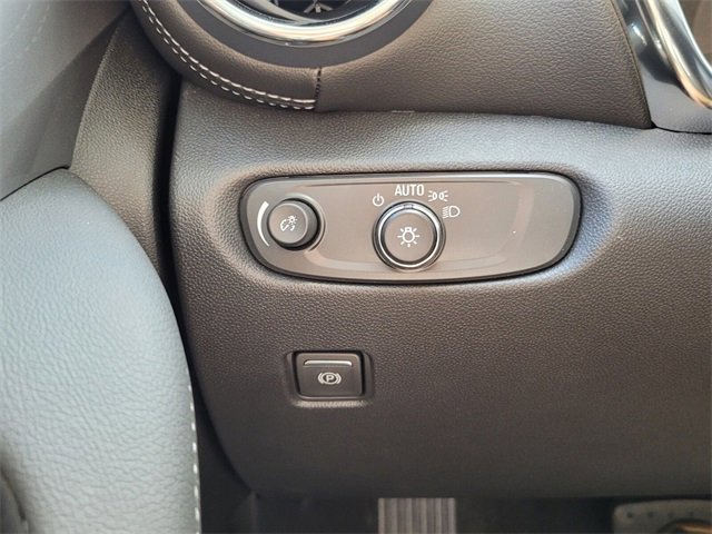 New 2026 Chevrolet Blazer LT w/ Convenience Package image 21