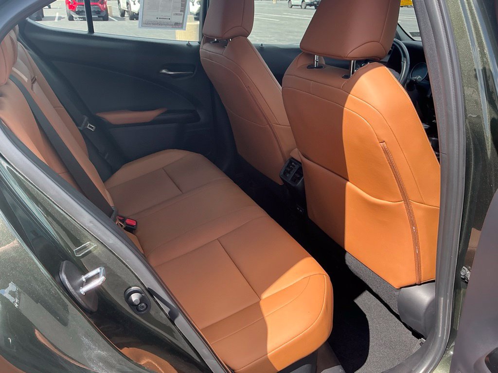 Used 2021 Lexus UX 250h w/ Premium Package AWD/4WD image 35