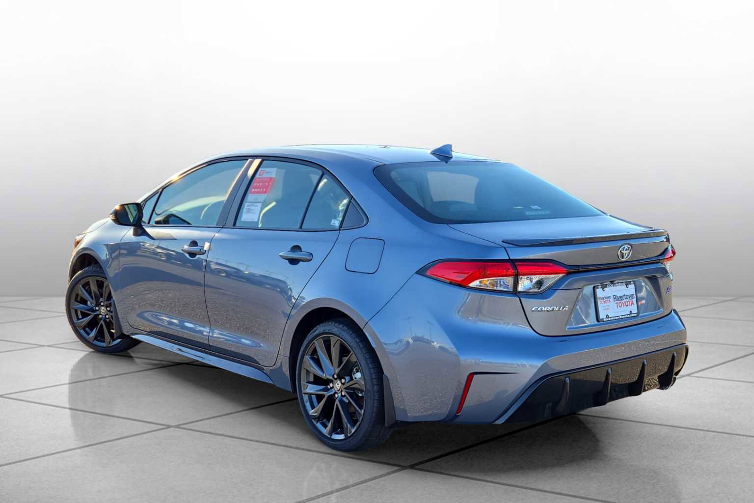 Used 2026 Toyota Corolla SE w/ SE Package image 27