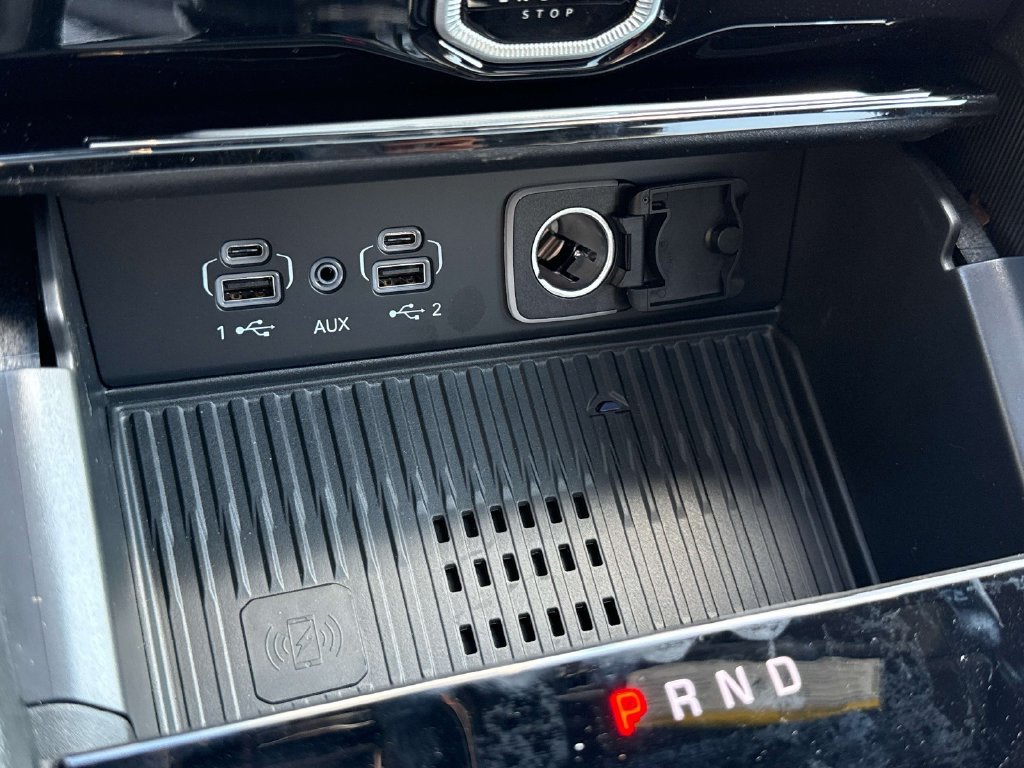 New 2027 Jeep Grand Cherokee Altitude AWD/4WD image 22