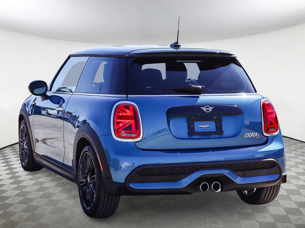 Used 2023 MINI Cooper S FWD image 8