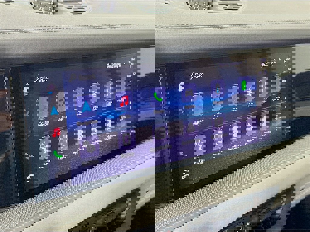 New 2026 Porsche Cayenne S image 19