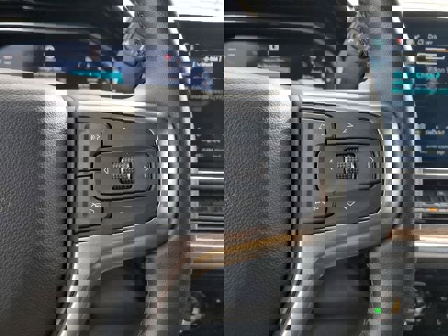 Used 2024 Chevrolet Silverado 1500 LT image 28