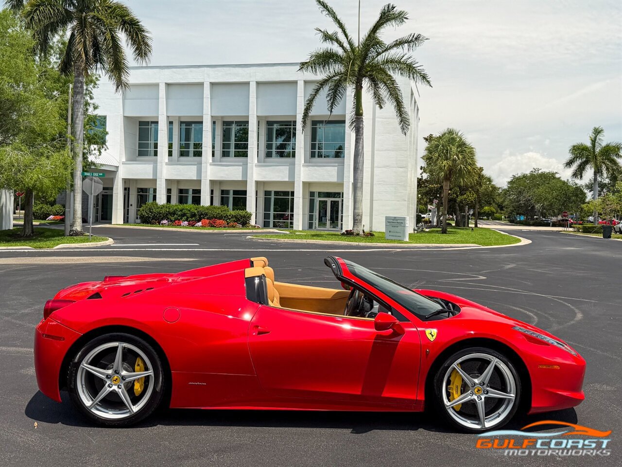 Used 2012 Ferrari 458 Spider RWD image 61