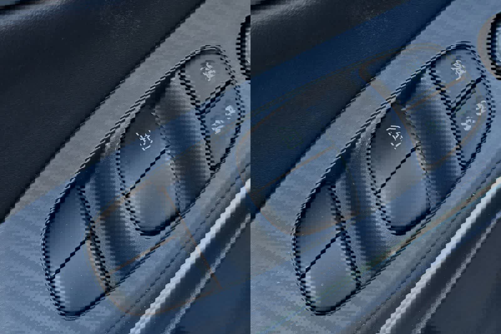 New 2025 Nissan Sentra SR w/ SR Premium Package image 14