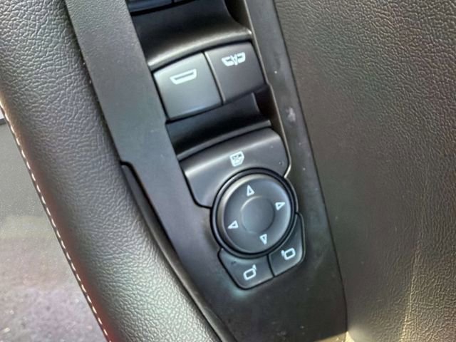 Used 2025 Chevrolet Blazer LT image 17