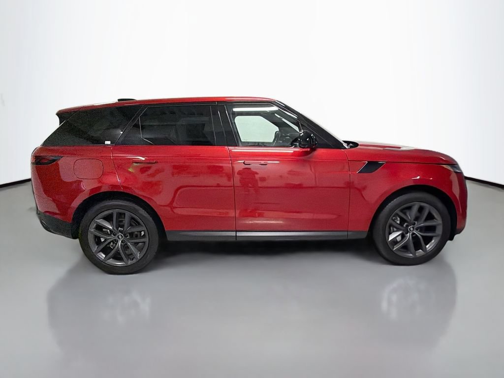 Used 2024 Land Rover Range Rover Sport SE AWD/4WD image 8