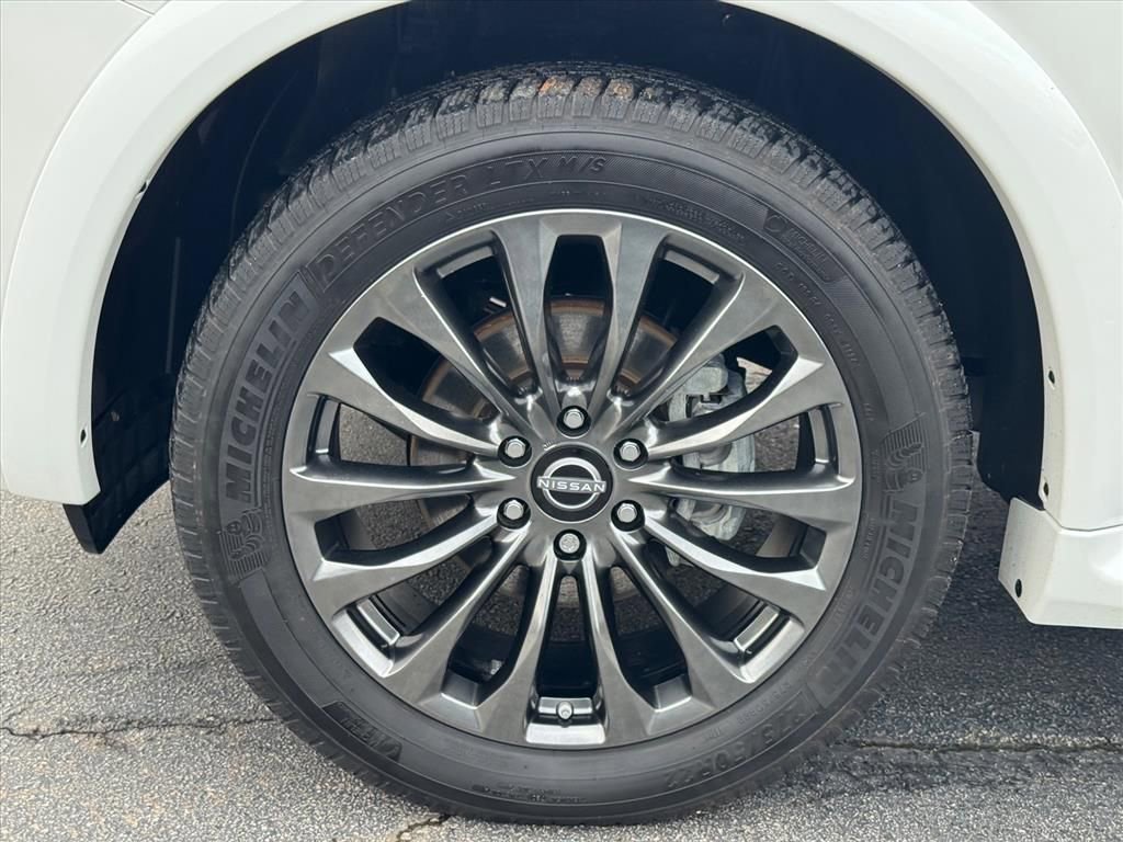 Used 2022 Nissan Armada Platinum w/ Captain's Chairs Package image 9