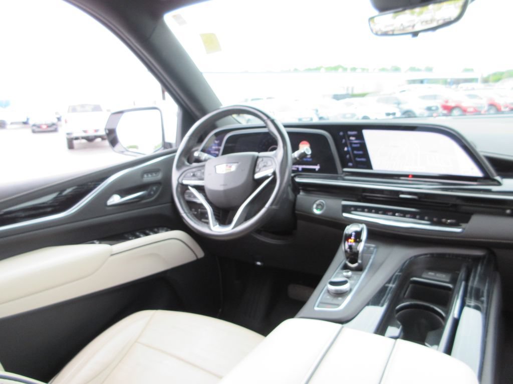 Certified 2021 Cadillac Escalade Sport AWD/4WD image 28