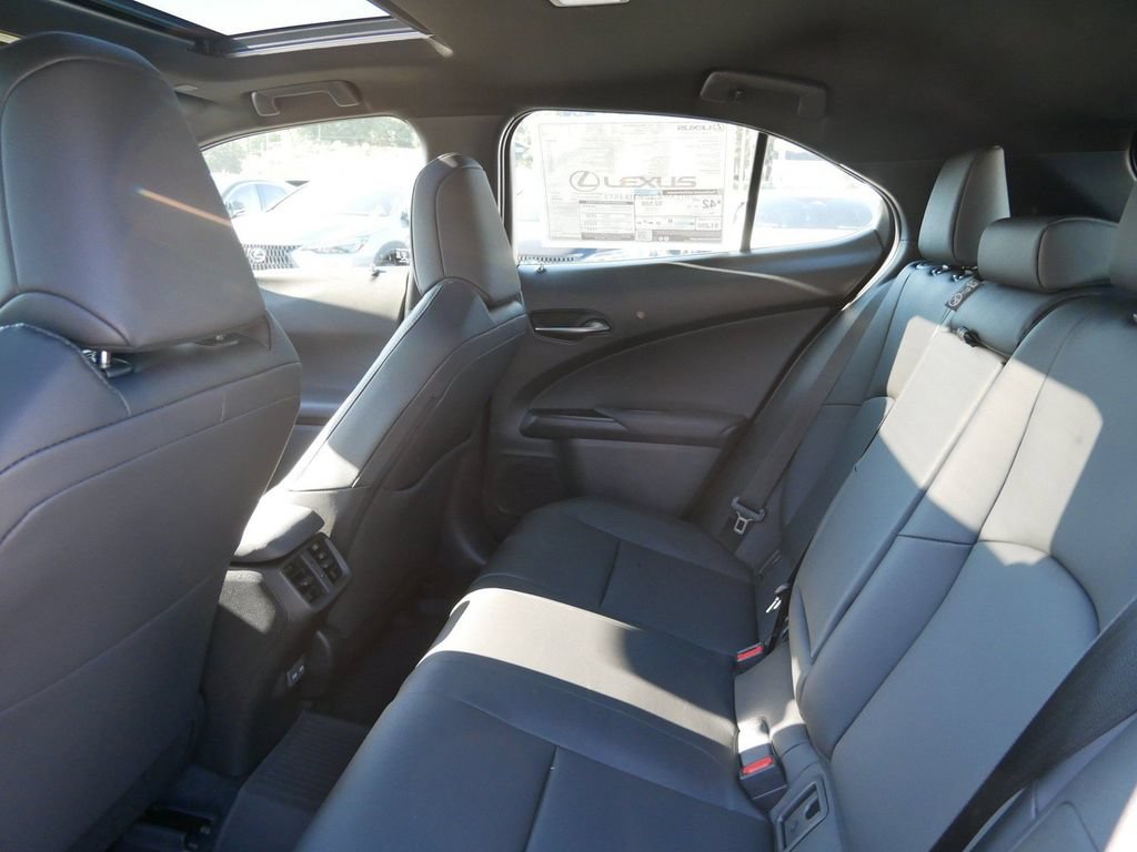 New 2026 Lexus UX 300h AWD image 11