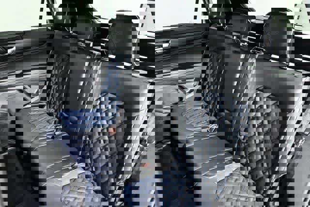 New 2026 Volkswagen Atlas Cross Sport SEL Premium R-Line image 20