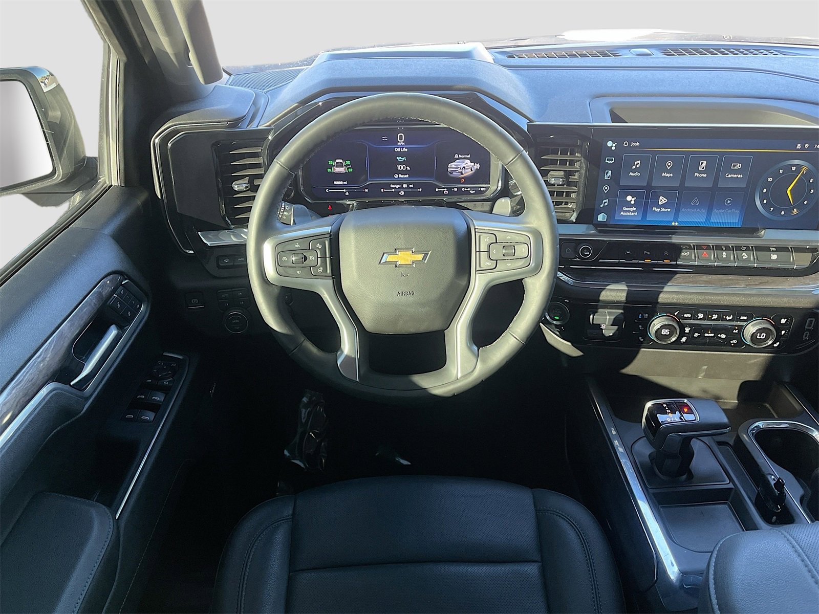 Used 2024 Chevrolet Silverado 1500 LTZ w/ Technology Package image 24