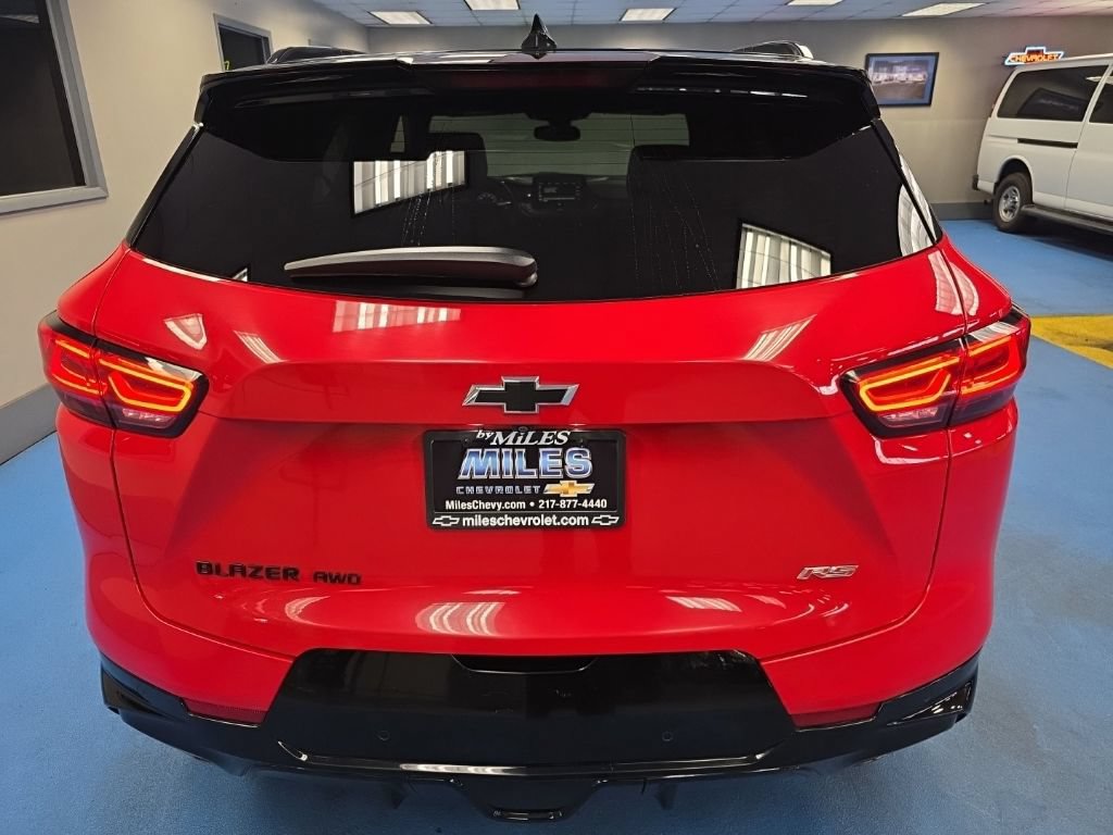 Certified 2023 Chevrolet Blazer RS w/ Enhanced Convenience Package AWD/4WD image 7