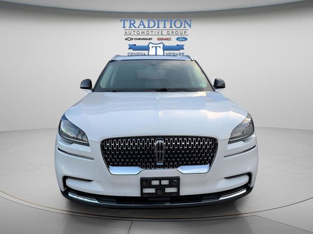 Used 2023 Lincoln Aviator AWD w/ Premium Package image 8