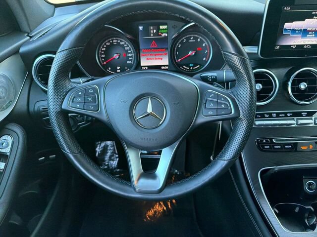 Used 2019 Mercedes-Benz GLC 350e 4MATIC image 18